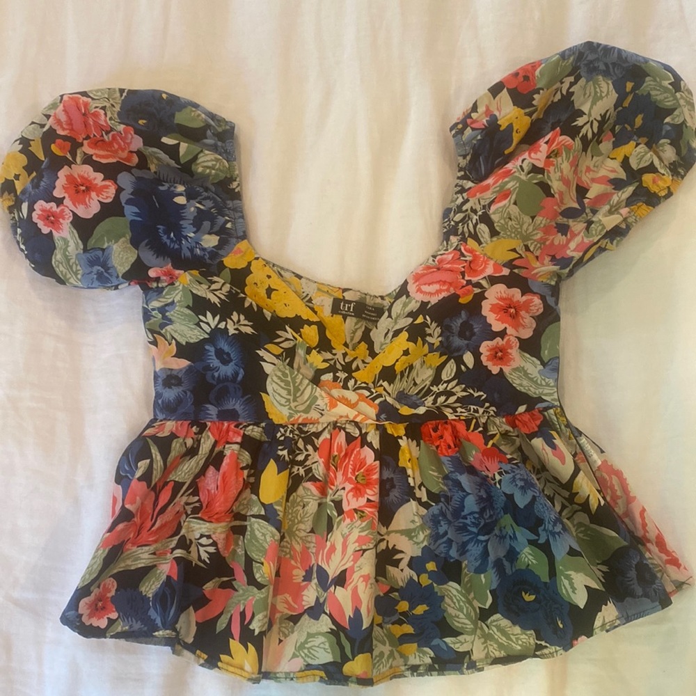 Zara floral top